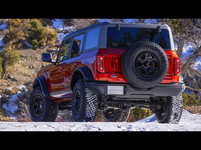 2022 Ford Bronco Wildtrak - High-speed off-road  SUV