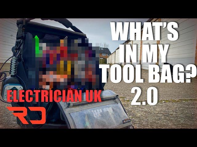 WHAT'S IN AN ELECTRICIANS TOOL BAG? 2.0 ELECTRICIAN UK BAG TOUR