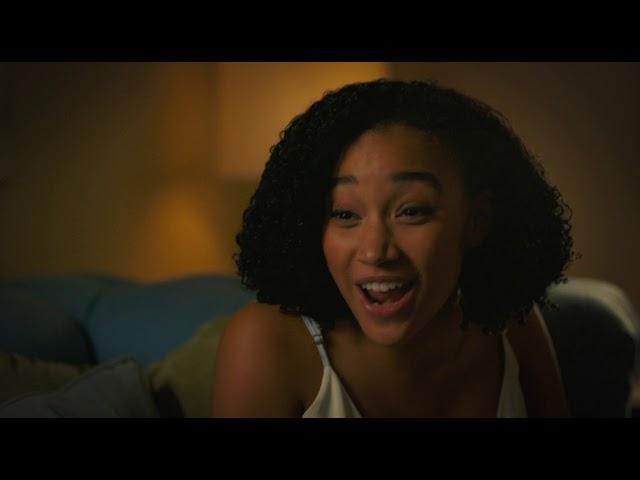 Everything Everything (2018) Amandla Stenberg, Nick Robinson. First kiss