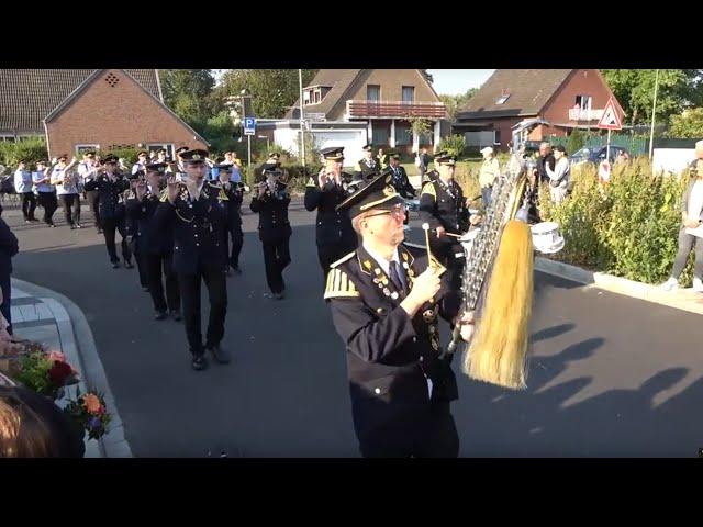 Schützenfest 2024 in Neuss Norf. Der Dienstags-Nachmittagsumzug