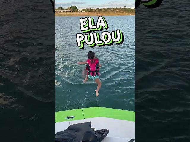 Lulu pulou no lago frio #Lulu #trending #disney #aladdin #music #musical #shorts #viral #trend