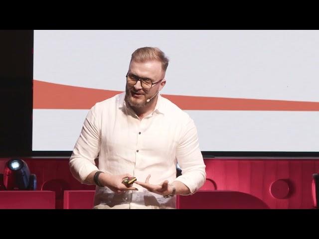 Co robić i czego nie robić, by zostać zamożnym człowiekiem? | Adrian Gorzycki | TEDxKoszalin