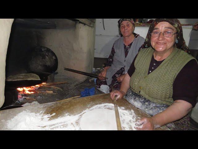 Ocak başında etli ekmek nasıl yapılır tarifi