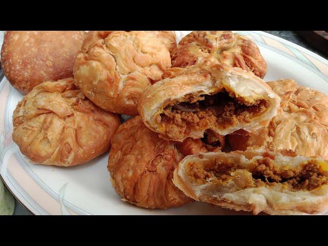 Lahori Qeema Kachori Recipe | Crispy and Flavorful Stuffed Kachori | Khasta Qeema Kachori