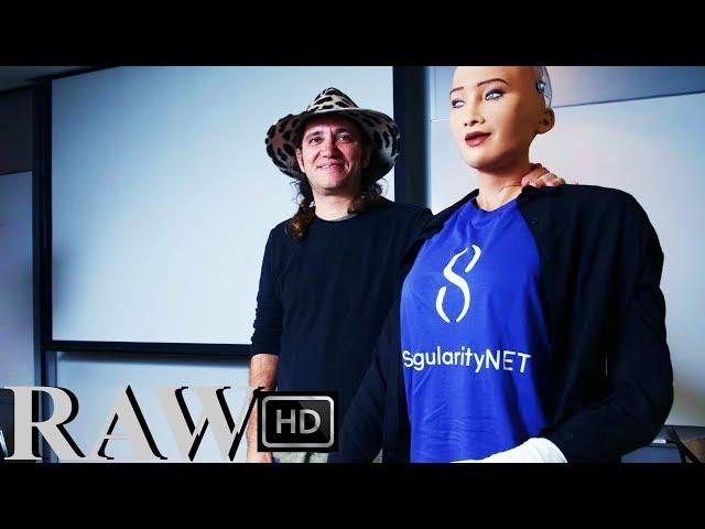 A DEEPER LOOK INSIDE THE MECHANICAL BRAIN OF SOPHIA THE HUMANOID ROBOT 2017