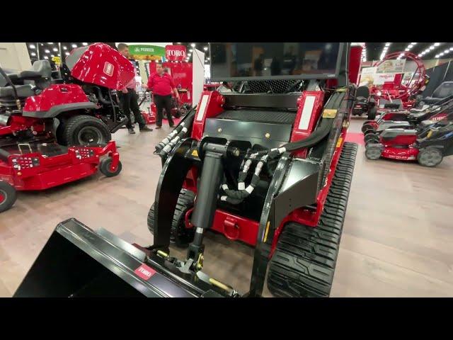 Toro's Dingo TX 1000 Is a Compact Workhorse! Ideal for Tight Quarters on the Farm