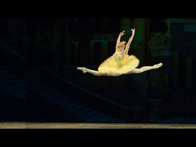 Bridesmaid Variation (Don Quixote): Tikhomirova, Vinogradova, Krysanova, Osipova