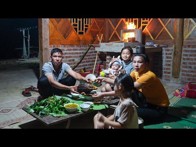 Finished Building the Wooden House Foundation, Cooking Dinner with the Family | Family Farm