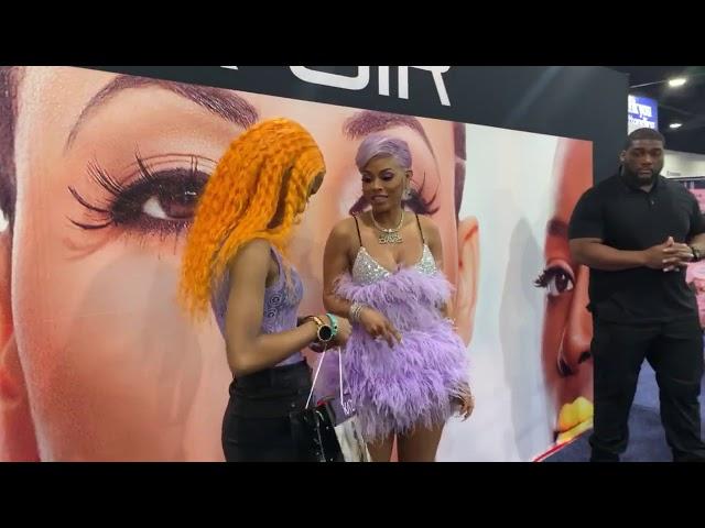 Keyshia K'aoir attended the Bronner Brother's Beauty show 