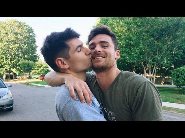 BIG OLE GAY VLOG | Gay Couple | PJ & Thomas