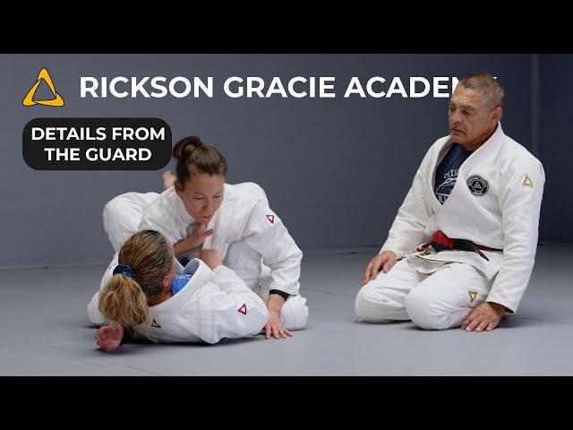 Have you ever used the knee and guard to break an uncomfortable grip?