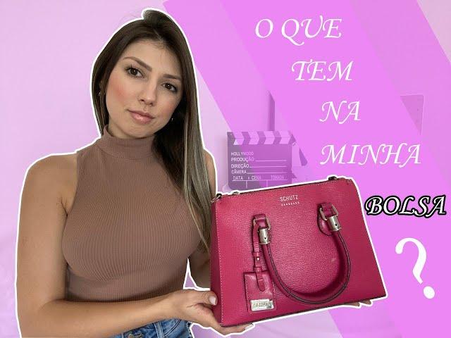 O QUE TEM NA MINHA BOLSA | Thayna Cristina