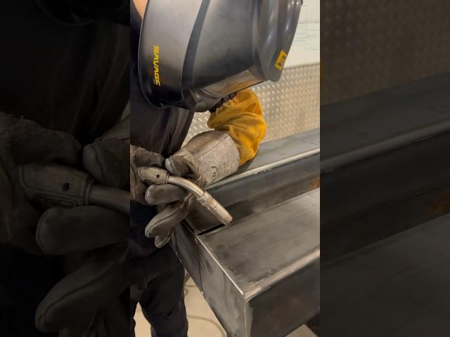 JOHN WELDER ‍ the welder of tiktok  an Italian welder in London #3