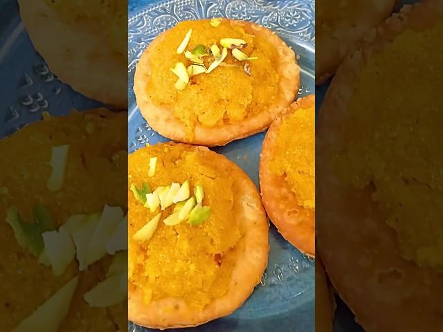 Halwa Kachori Breakfast #feedshorts#youtubeshorts#kachori