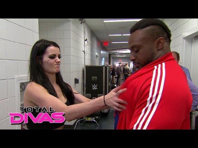 Paige sizes up Big E’s chest muscles: Total Divas Preview Clip, January 11, 2015