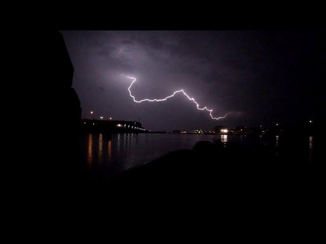 Thunder and Lightning Rib Trip