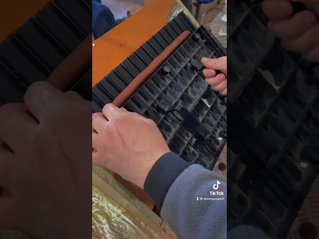 Як виготовляються НАСАДОЧНІ БОЙЛИ для рибалки? Трішки процесу від @puhach_baits  #рибалка #короп