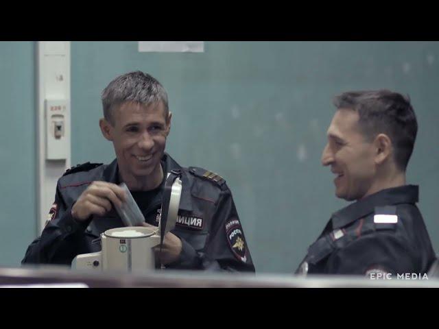 4. Алексей Панин в фильме "Капитан полиции метро"