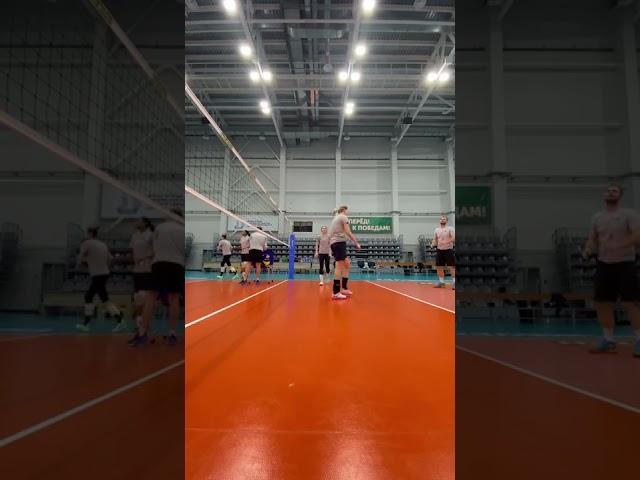 Volleyball Setter Exercise To Improve Perception And Blind Zone View #volleyball #setter #training