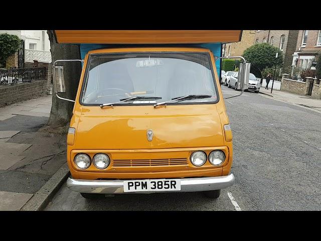 Toyota Hi-Ace van 1976