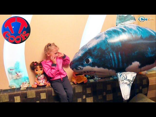  Летающая акула в комнате у Ярославы / Air Swimmers Remote Flying Fish shark / Video for kids 