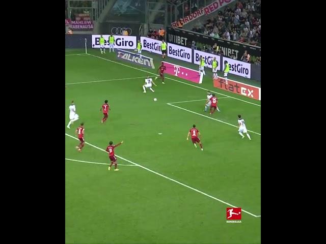 yan sommer saving vs bayern munich