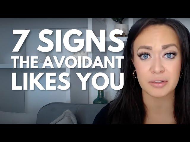 7 Signs the Avoidant Actually Likes You