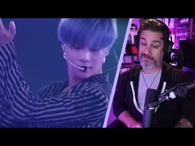 Director Reacts - TAEMIN - 'Sexuality' (LIVE)