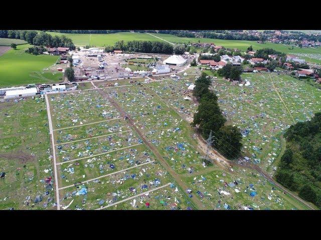 Luftaufnahme einer Drohne vom Chiemsee Summer Festival Gelände 2017