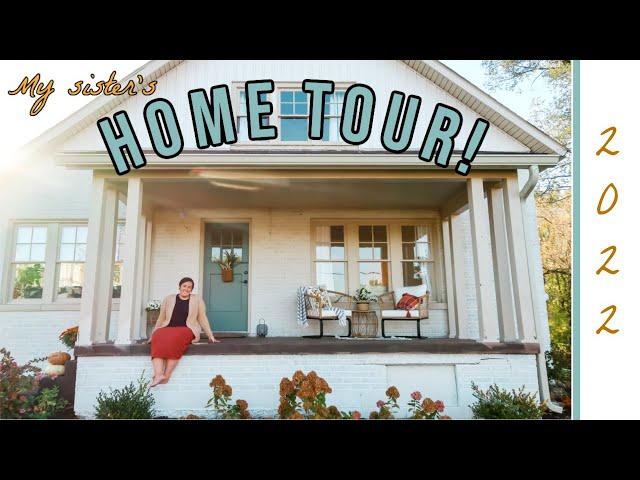 My sister's Home Tour! | Renovating a Home | Fall House Tour | Lynette Yoder
