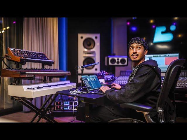 Lil Uzi Vert & Yeat Producer Shows Start - Finish How He Makes Beats Using HIDDEN Synths