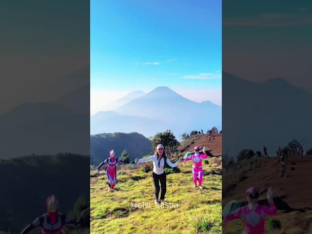 Nari di Gunung Prau