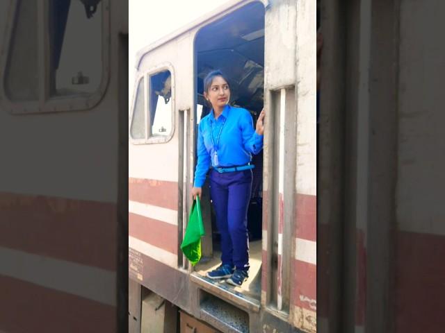 ⭕️Train driver बनना इतना आसान है|Train Locopilot Kaise bane |#shorts #train #locopilot #rrb #alp