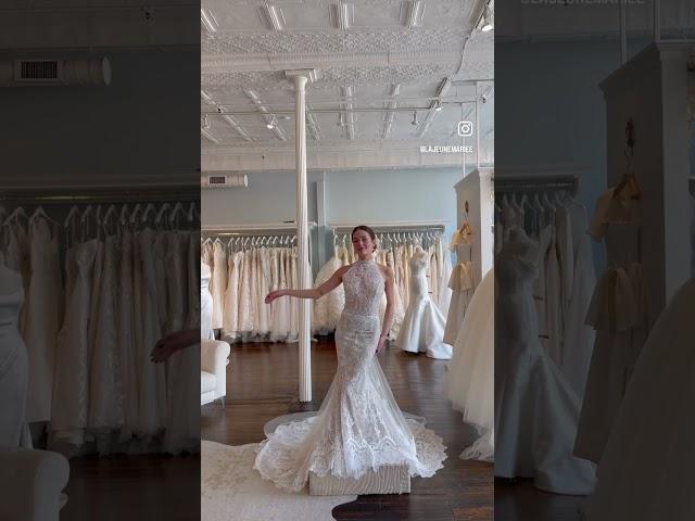 Of course we had to recreate #sofiarichie’s #bridal look for our #ljmrealbrides  #weddingdress