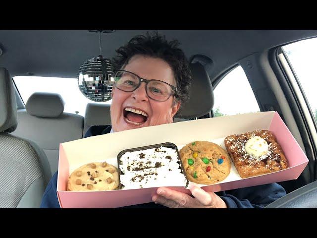 CRUMBL COOKIES NEW YEAR’S REVIEW! Cookie Dough, Cookies & Cream Tres Leches, Monster, French Toast