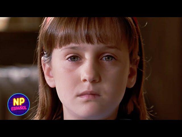 Matilda Usa Sus Poderes Contra Tronchatoro  | Matilda (1996) | Now Español