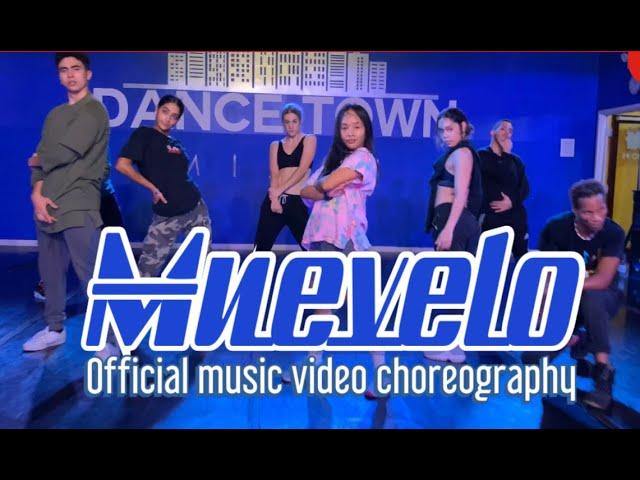 Muevelo - Nicky Jam & Daddy Yankee official music Video choreography by Greg Chapkis