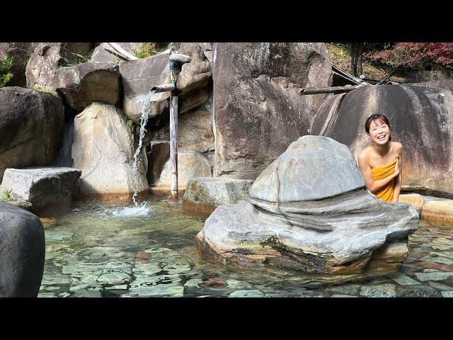 Star-filled sky and hot springs on a trip to Nagano