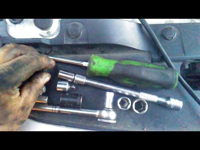 Tune up spark plugs Nissan nv200