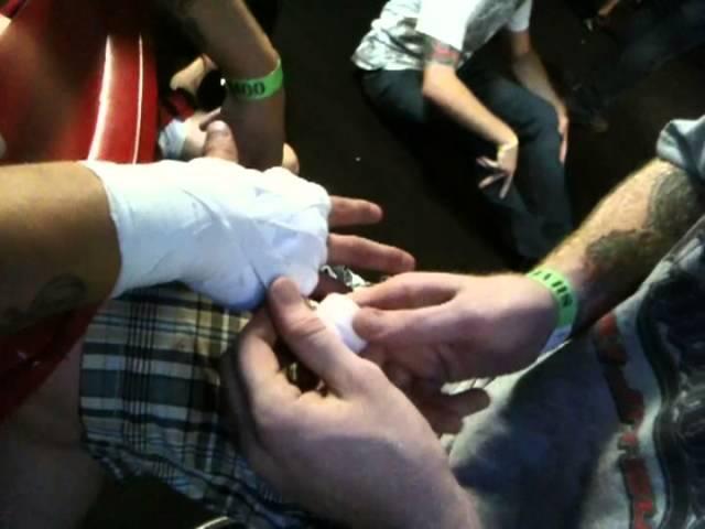 How to Tape/Wrap Hands for MMA