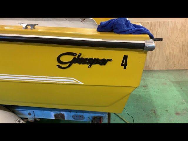 1972 Glasspar boat by Larson restoration part 4 Polishing my banana and Laying carpet oh yeah