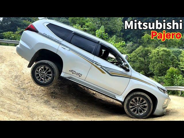 Mitsubishi Pajero off-road review, the descent is too dangerous! #Pajero#Offroad#Mitsubishi#Isuzu