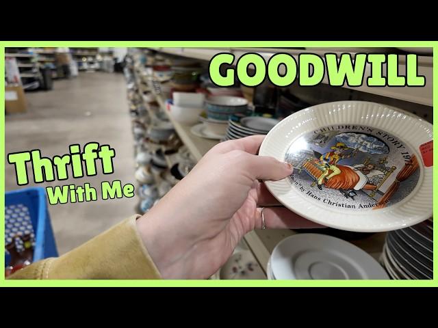 That's a NICE ONE | Goodwill Thrift With Me | Niknax Reselling