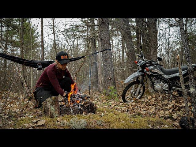 Moto Hammock Camping Alone