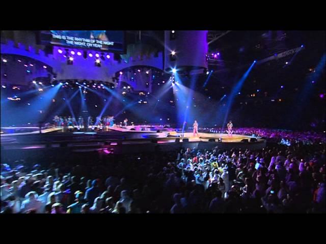 Toppers In Concert 2013 - 90'S Medley