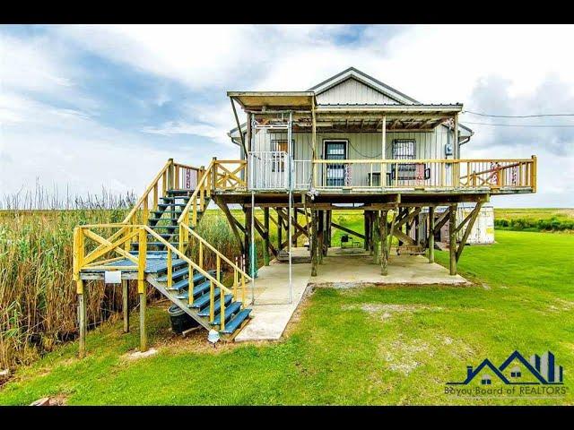 Pointe aux Chenes Camp Interior Walkthrough