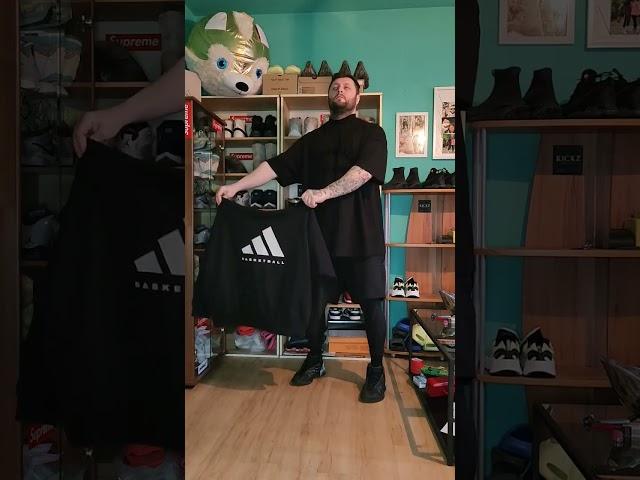 full Adidas Black outfit & Yeezy QNTM Onyx & Supreme #adidas #yeezy #adidasbasketball #supreme #yzy