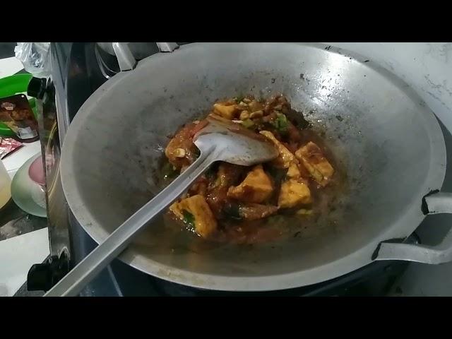 sambal kecap ayam rebus daun ubi permintaan Karo Gajah