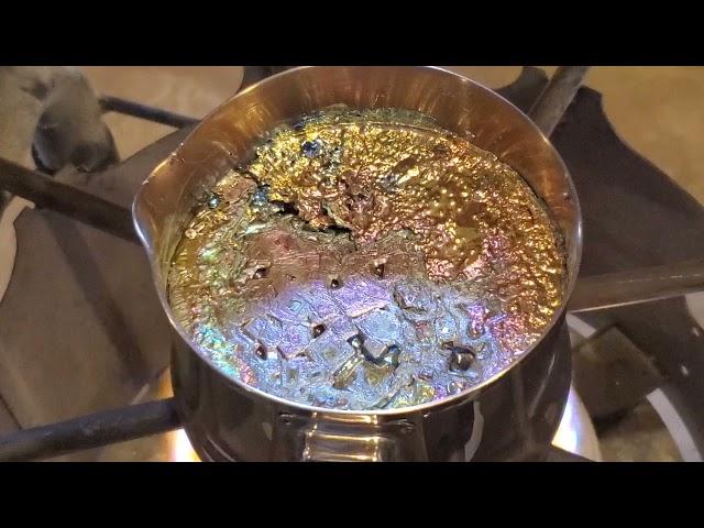 Growing Bismuth Crystals