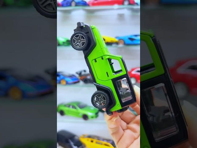 Diecast Car Model Review in 60 Seconds!  | Quick Look at Features & Details